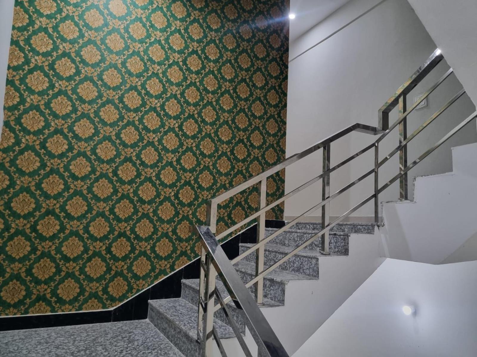 Vrindavan Bhakti Bhavan- Near Prem Mandir By Mukund Hotel Bagian luar foto